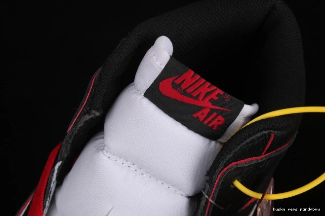 Rep Husky OG High Air 1 Jordan Bloodline 555088-062 0808